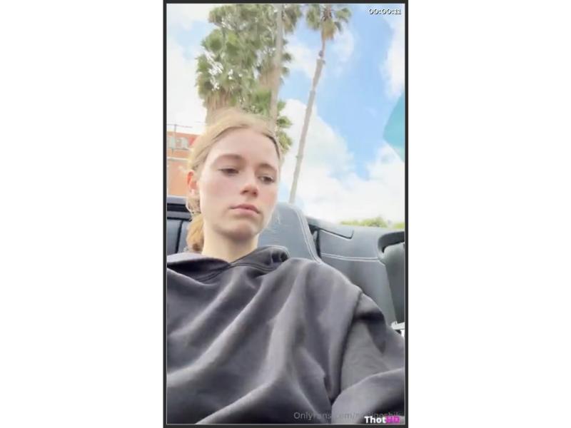 Anna Malygon Naked Video Show Pussy In Car